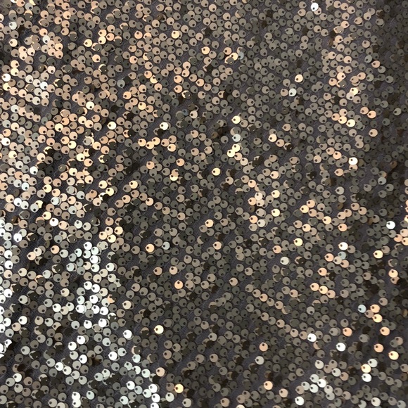 Sparkling gold tank - Picture 3 of 3